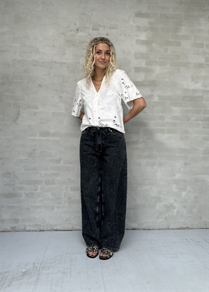 Dahlia ss broderi skjorte Hvid Selected Femme 